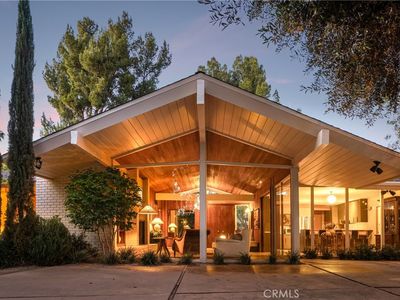 2278 Arroyo Dr