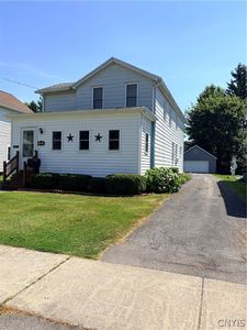 40 Pulaski St