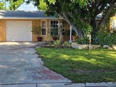 5720 24th Street Ct W