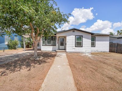 5202 Lancaster Dr