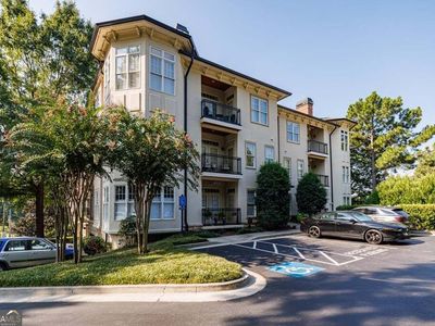 828 Highland Ln NE APT 2204