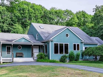 4 Mallard Dr