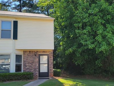 714 Longleaf Dr