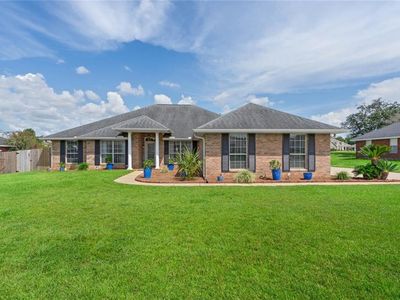 1427 Hunters Ridge Dr W