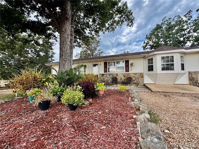223 Ripley Rte E