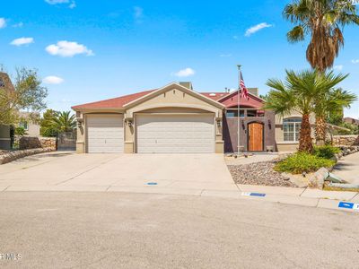 1352 Herlinda Chew Way