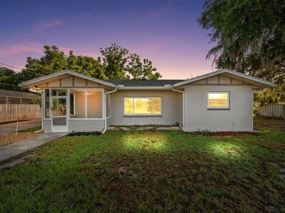 Property at 610 W Maud St, Tavares, FL