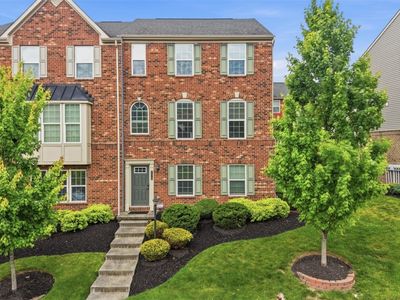 224 Thornapple Ln