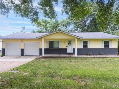 26 W Lakewood Dr
