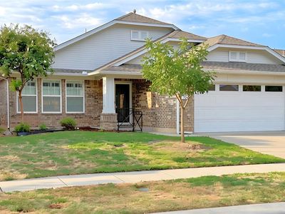 724 Humming Fish Dr
