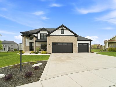 825 Schilling Dr