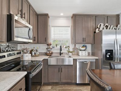 2-2B Forest Hills Dr