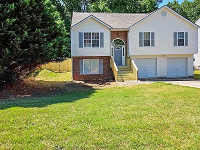 2710 Kayla Ct