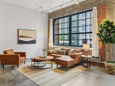 250 Park Ave UNIT 606