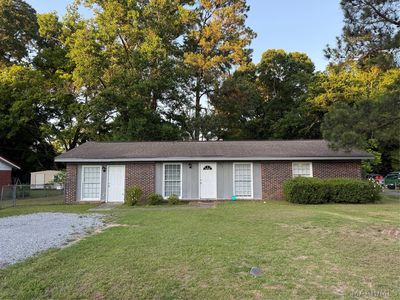 Property at 302 Woodbine St, Selma, AL