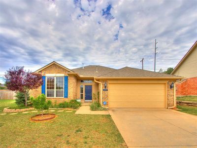 300 Lone Oak Dr