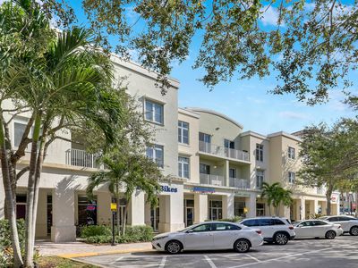 1209 Main Street #304