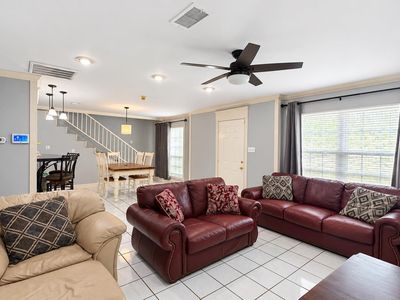 10832 Weiner Creek Dr