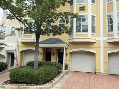 375 Highland Ave NE Unit 404