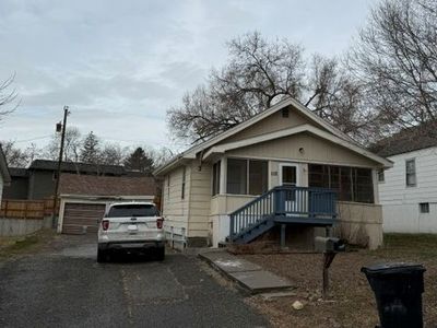 1112 Sunnyside Ln