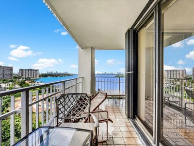 4000 Towerside Ter APT 1407