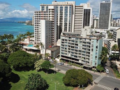 134 Kapahulu Ave #300