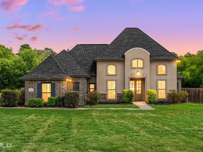 220 Hallmark Dr