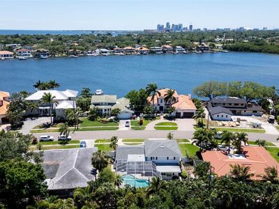 1070 Eden Isle Dr NE