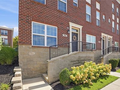 30 N Center St #30