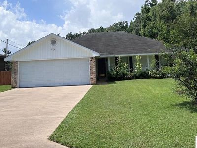 403 Crystal Dr