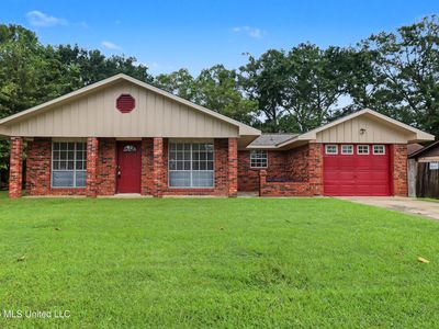 1720 Victoria Dr