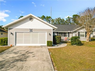 421 W Blueflax Ct