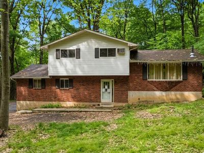 700 View Dr