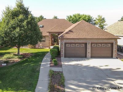 727 Cypress Ln