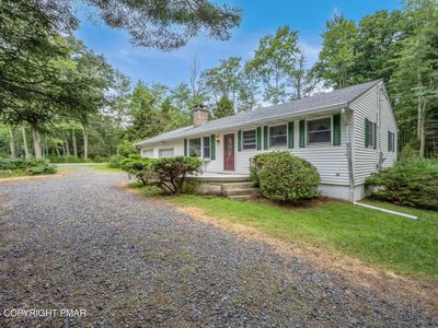 6469 Laurel Rd