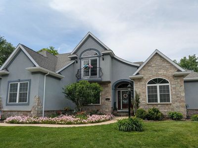 1114 Gleneagle Dr