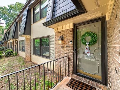 10 Arpege Way NW