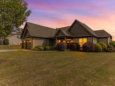 917 Garnet Cir