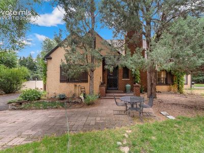 29 Cheyenne Mountain Blvd