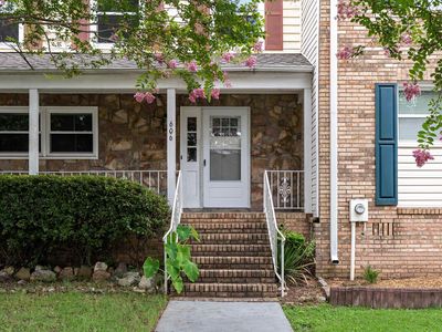 606 Cahaba Manor Ln