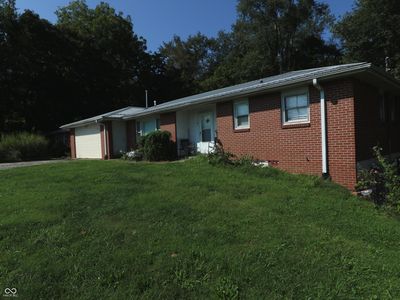 409 Waynetown Rd