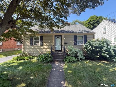 166 Roseleah Avenue