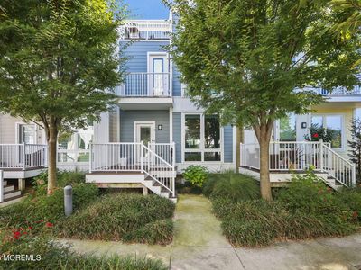 803 Kingsley Street #2