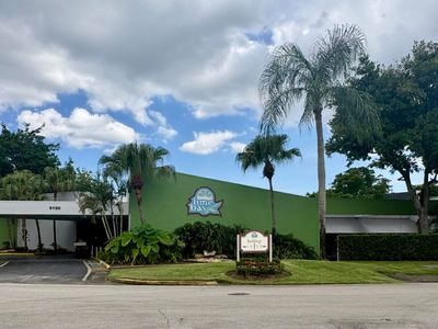 9200 Lime Bay Boulevard