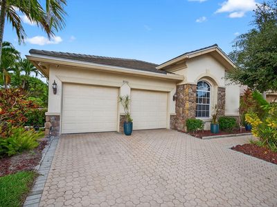 9541 Osprey Isles Boulevard