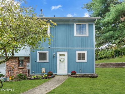 12 Alec Drive