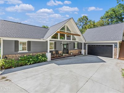 657 Norris Shores Dr