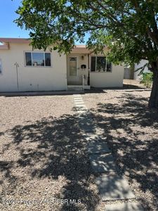 1101 N Buena Vista Ave