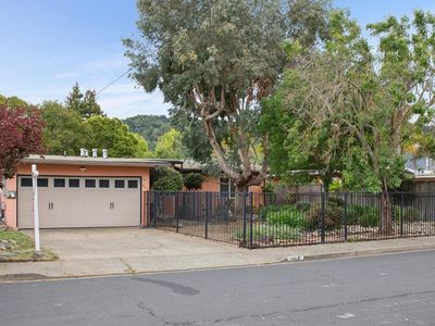 Property at 854 Rosal Way, San Rafael, CA