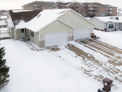 1027 Branding Iron Rd